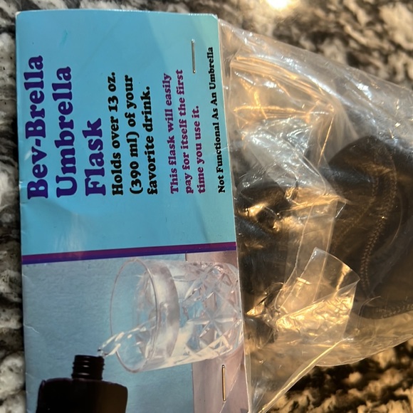 Umbrella Flask - Picture 3 of 4